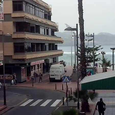 Apartment Pres De Canteras